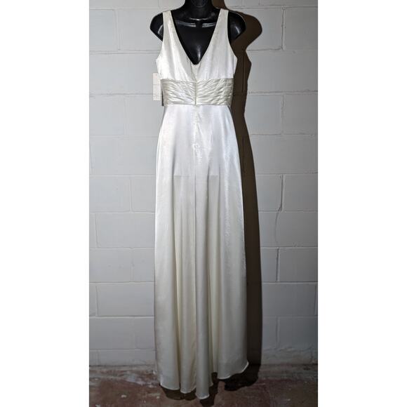 Scala Cream Satin Long Formal Evening Dress - Picture 8 of 8